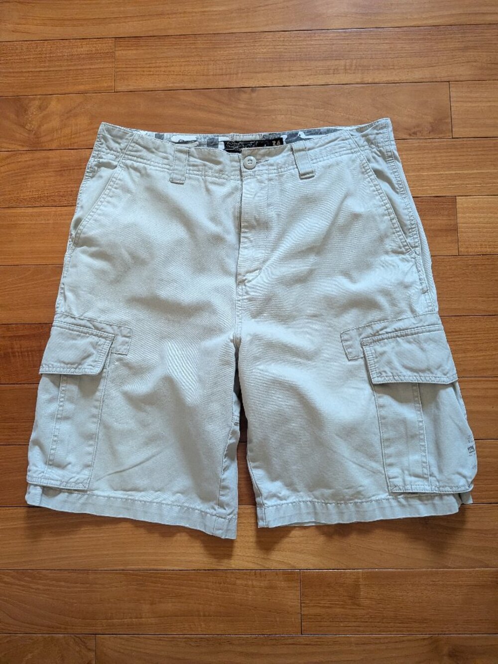 EUC TruVintage late 90's/early Y2K Quiksilver Cargo "Tan" shorts men's size 34